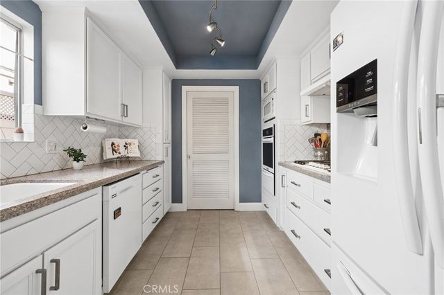 2414 Grant Avenue 2, Redondo Beach, CA 90278