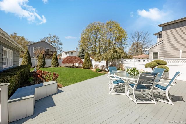 2000 Bergen Street, North Bellmore, NY 11710