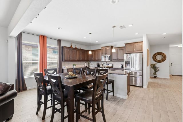 2502 Sunburst Drive, Glenn Heights, TX 75154