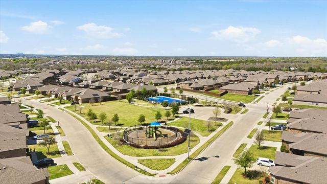 2502 Sunburst Drive, Glenn Heights, TX 75154