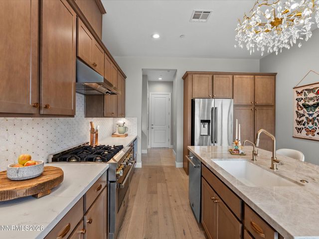 6053 Kelly Heights Way, Reno, NV 89519