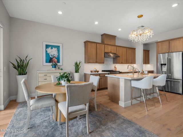 6053 Kelly Heights Way, Reno, NV 89519