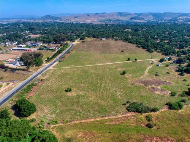 1276 Pomeroy Road, Arroyo Grande, CA 93420