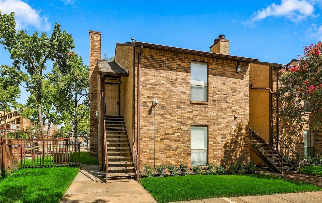 1901 Cloisters Drive 920, Arlington, TX 76011 — exterior