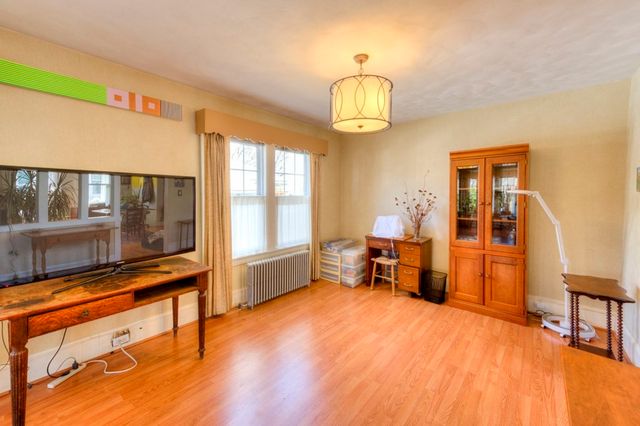 123 Dana Ave, Worcester, MA 01604