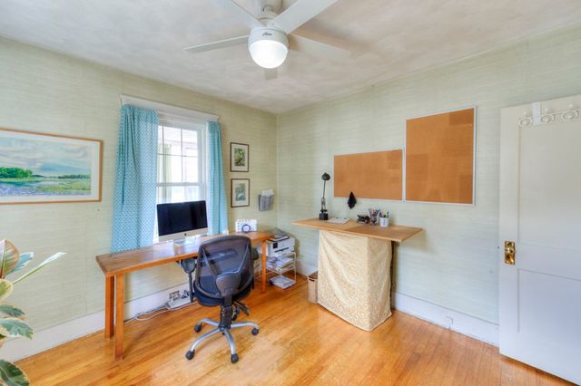 123 Dana Ave, Worcester, MA 01604