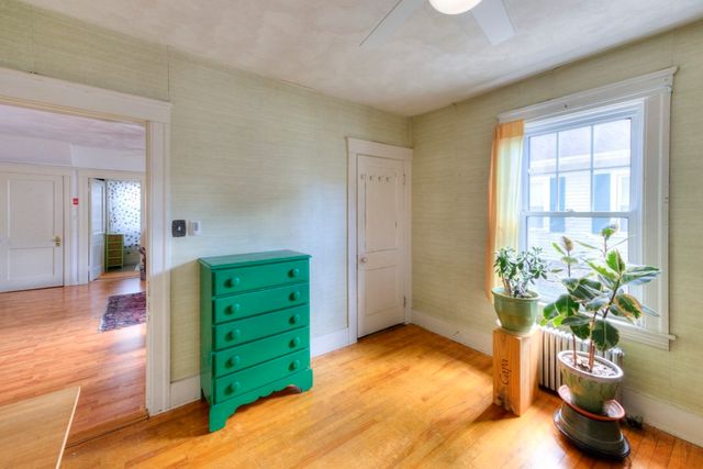 123 Dana Ave, Worcester, MA 01604