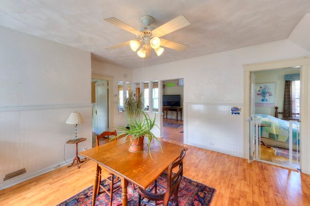 123 Dana Ave, Worcester, MA 01604