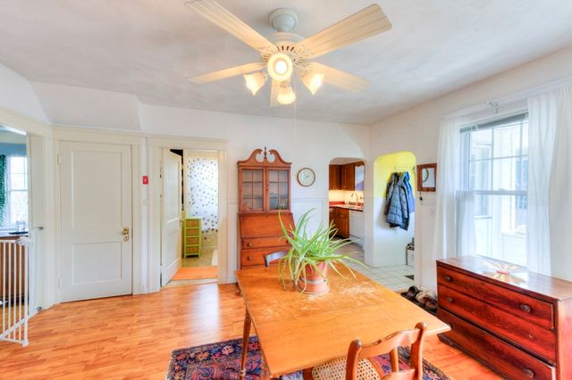 123 Dana Ave, Worcester, MA 01604