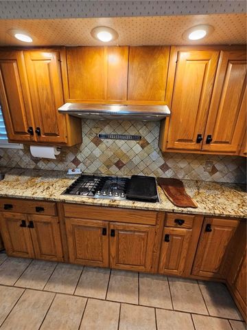 4710 Lake Huron Dr, Corpus Christi, TX 78413