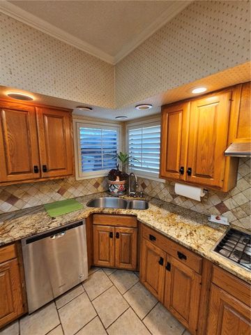 4710 Lake Huron Dr, Corpus Christi, TX 78413