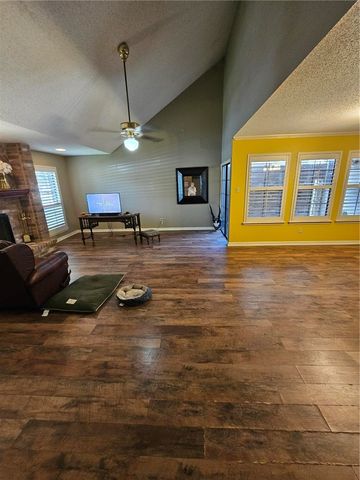 4710 Lake Huron Dr, Corpus Christi, TX 78413