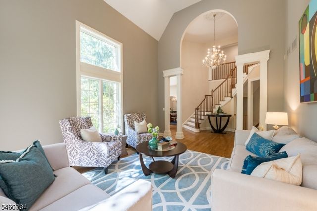 16 Trinity Pl, Warren Twp., NJ 07059