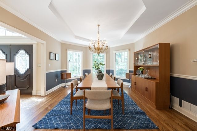 16 Trinity Pl, Warren Twp., NJ 07059