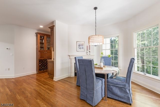 16 Trinity Pl, Warren Twp., NJ 07059