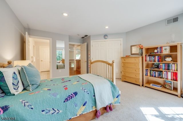 16 Trinity Pl, Warren Twp., NJ 07059