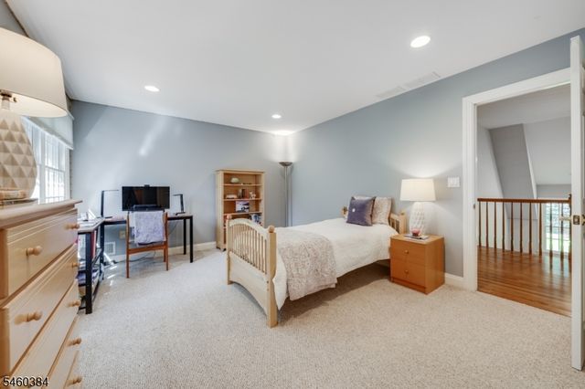 16 Trinity Pl, Warren Twp., NJ 07059