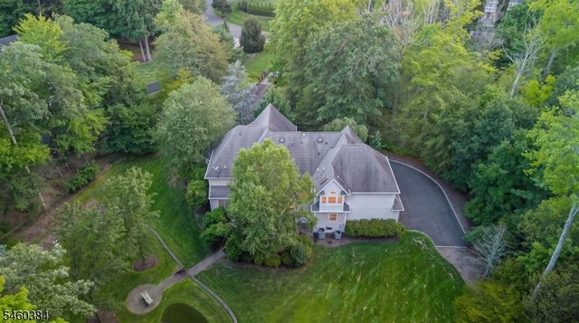 16 Trinity Pl, Warren Twp., NJ 07059