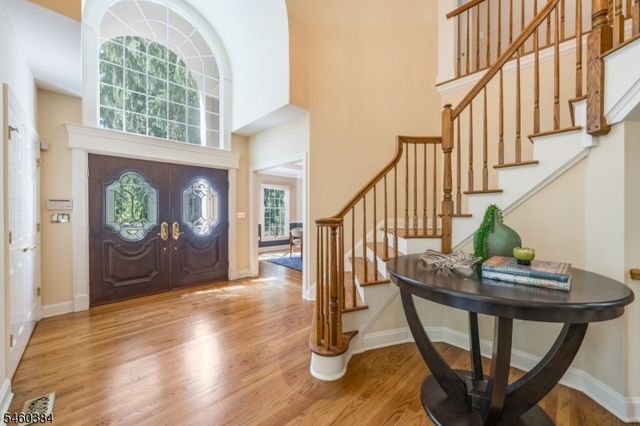 16 Trinity Pl, Warren Twp., NJ 07059