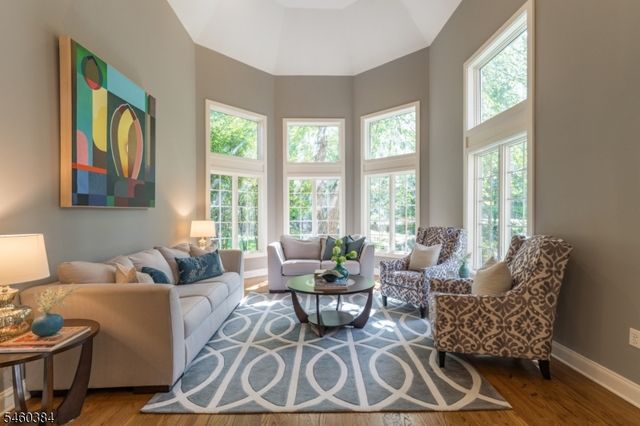 16 Trinity Pl, Warren Twp., NJ 07059
