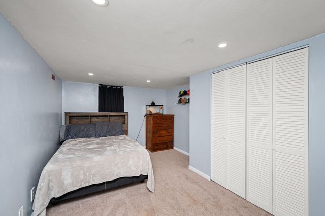 2821 Quebec Avenue S, Saint Louis Park, MN 55426