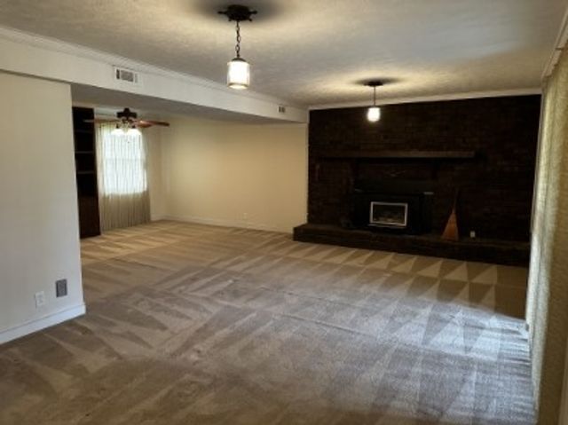 425 Jones Mill Rd, La Vergne, TN 37086