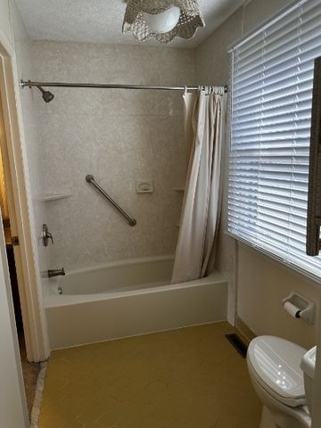 425 Jones Mill Rd, La Vergne, TN 37086