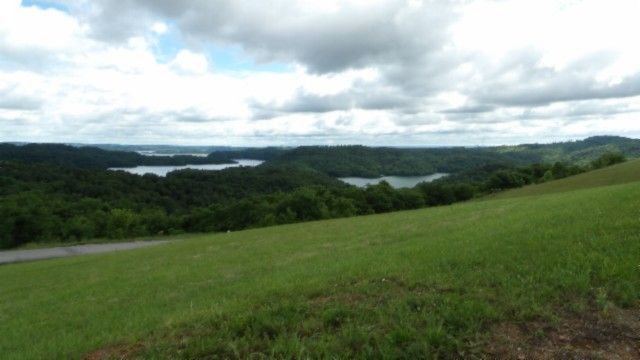 40 C Swan Ridge Rd, Hilham, TN 38568