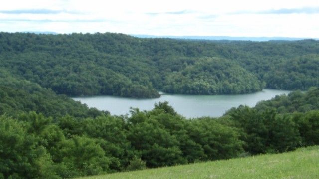 40 C Swan Ridge Rd, Hilham, TN 38568