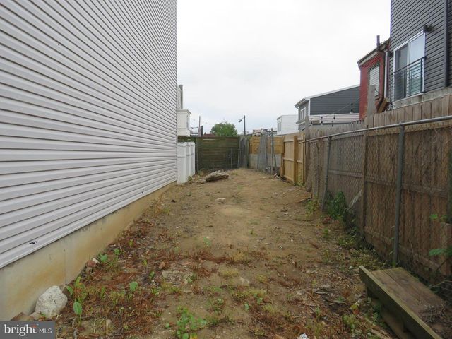 2461 SEPVIVA ST, Philadelphia, PA 19125