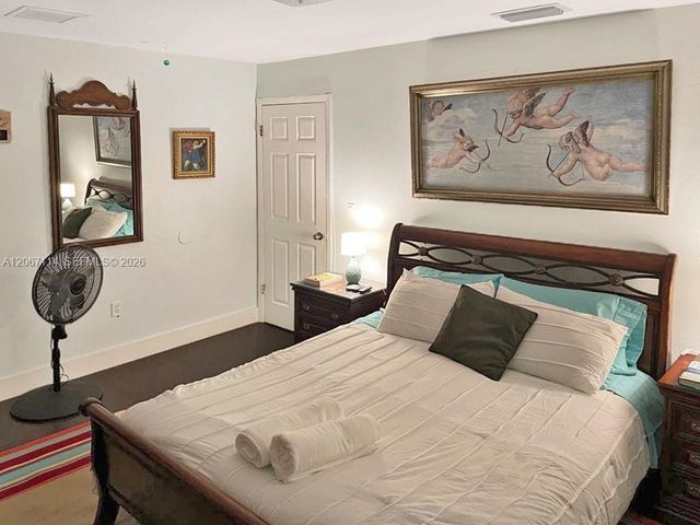 2100 NE 170th Street, North Miami Beach, FL 33162