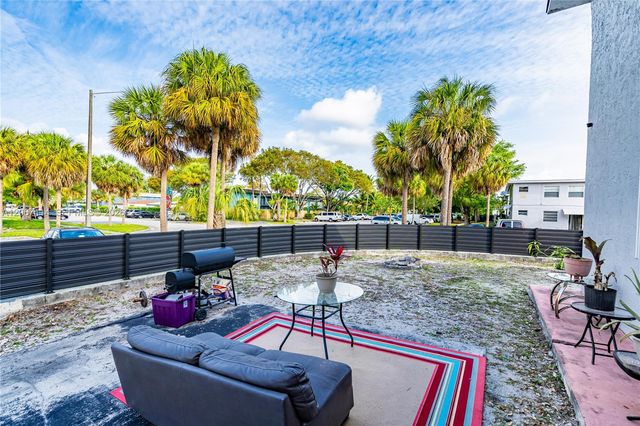 2100 NE 170th Street, North Miami Beach, FL 33162