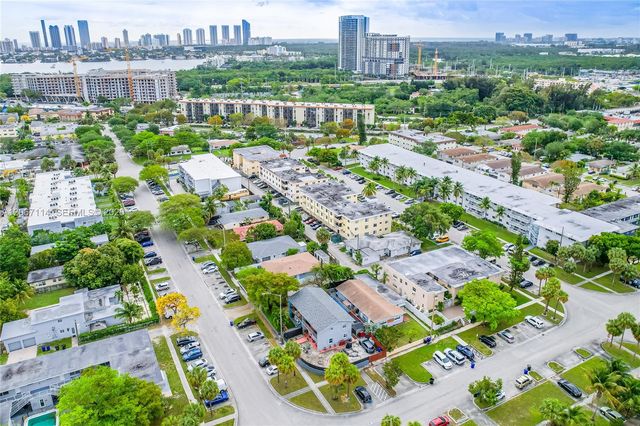 2100 NE 170th Street, North Miami Beach, FL 33162