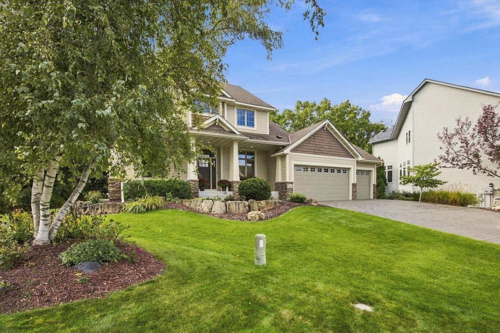 642 Woodland Way, Eagan, MN 55123 — photo 4