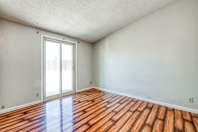 145 Rall Avenue, Clovis, CA 93612