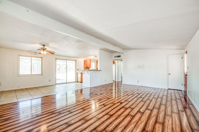 145 Rall Avenue, Clovis, CA 93612