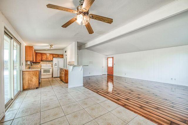 145 Rall Avenue, Clovis, CA 93612