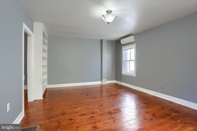 221-223 S PITT ST, Carlisle, PA 17013