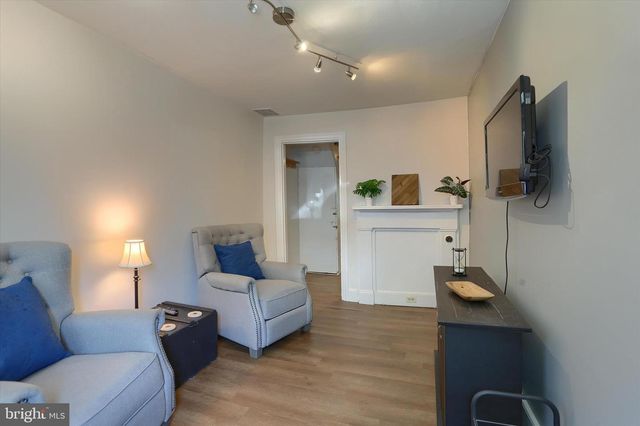 221-223 S PITT ST, Carlisle, PA 17013