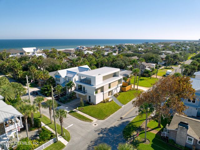 1475 OCEAN Boulevard, Atlantic Beach, FL 32233