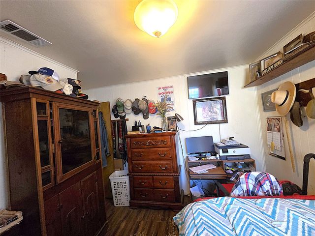 200 Hill Top Road, Glen Rose, TX 76043