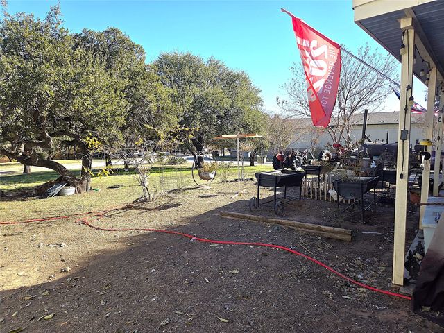 200 Hill Top Road, Glen Rose, TX 76043