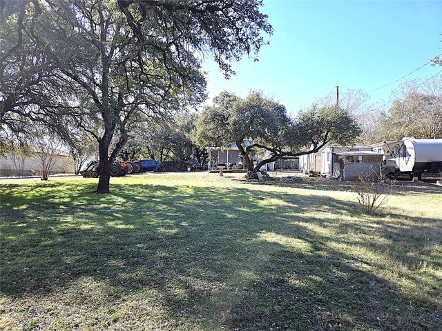 200 Hill Top Road, Glen Rose, TX 76043
