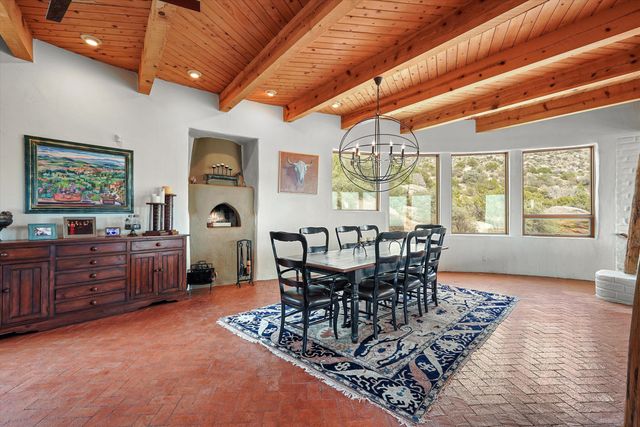 303 Spring Creek Place NE, Albuquerque, NM 87122