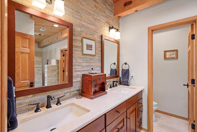 303 Spring Creek Place NE, Albuquerque, NM 87122