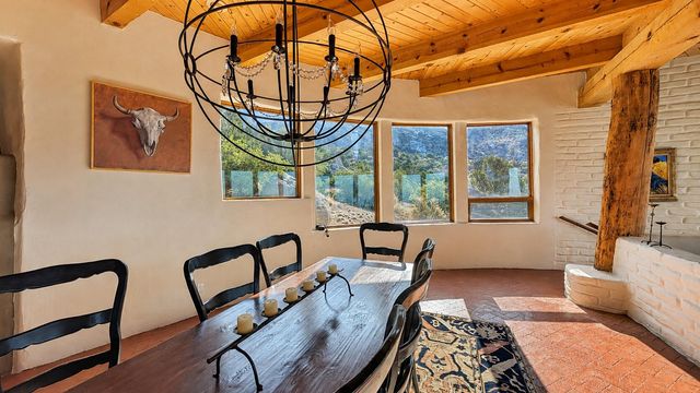 303 Spring Creek Place NE, Albuquerque, NM 87122