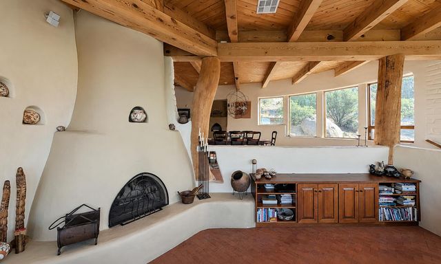 303 Spring Creek Place NE, Albuquerque, NM 87122