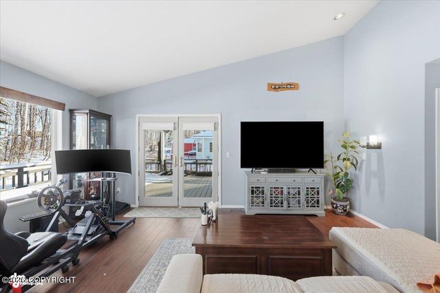 6741 W Hemmer Drive, Wasilla, AK 99623