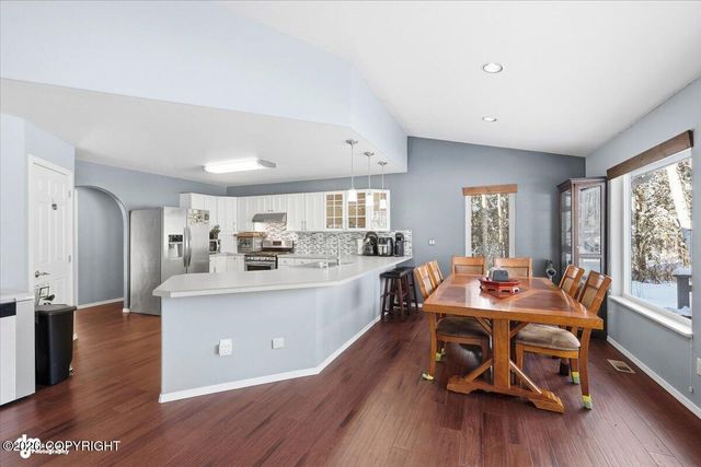 6741 W Hemmer Drive, Wasilla, AK 99623