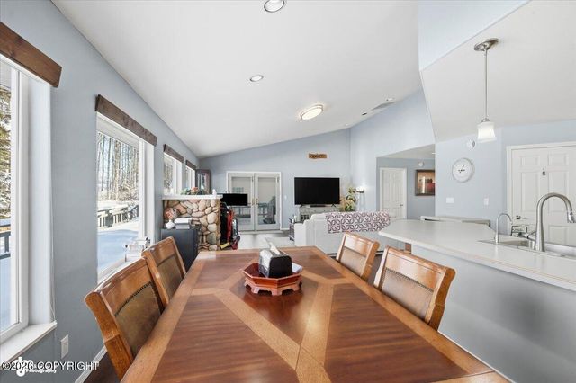 6741 W Hemmer Drive, Wasilla, AK 99623